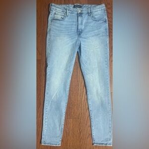 Aeropostale light wash hi-rise jeggings 14R